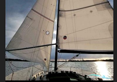 L23 Sailing boat 1978, with Tohatsu 6Ps 4Takt engine, Germany