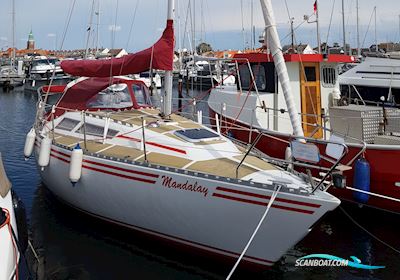 Mamba 29, Motor Fra 2005 - Giv ET Bud Sailing boat 1983, with Yanmar 15 hk, Årgang 2005 engine, Denmark