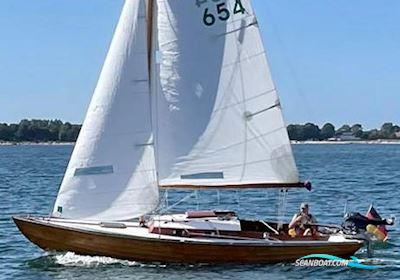 Nordisches Folkeboot, Trailer, Neuer Motor Sailing boat 1964, with Yamaha engine, Germany