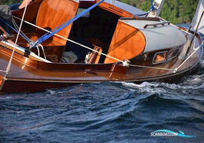 20er-Jollenkreuzer Sailingboat 1969, with Honda engine, Germany