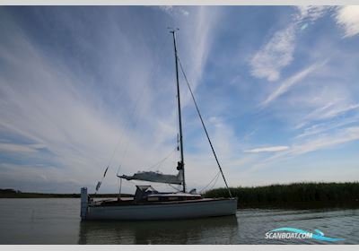 30er Jollenkreuzer Sailingboat 1995, with Suzuki DF15 AEL engine, Germany