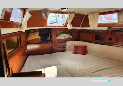 Amel MARAMU Sailingboat 1988, with PERKINS engine, France