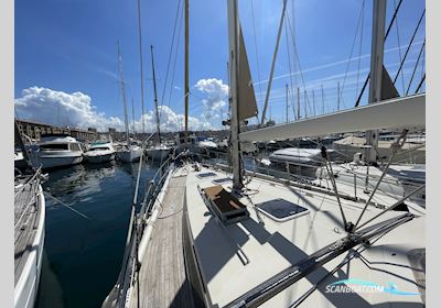 Amel Maramu Sailingboat 1985, with Perkins engine, France