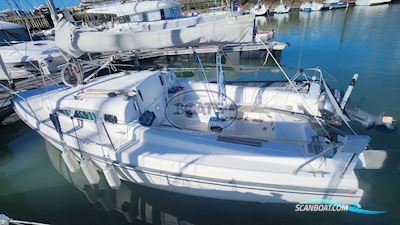 B2 Marine Djinn 7 Sailingboat 2004, with Yamaha engine, France