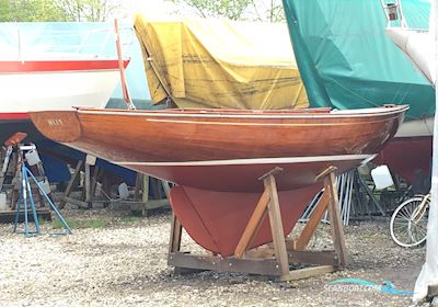 BB11 Sailingboat 1967, with Mercury 2 stroke engine, Denmark