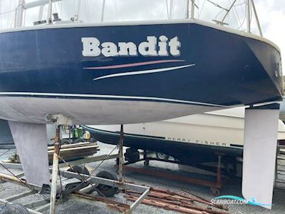 BOLERO Quarter Tonner Sailingboat 1981, with Tohatsu engine, Ireland