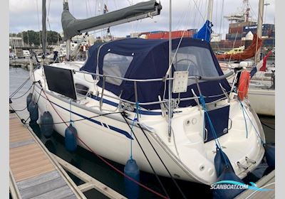 Bavaria 30 Sailingboat 2006, with Volvo Penta D1-20 engine, Portugal