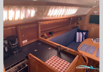 Bavaria 31 Cruiser Limited Edition Sailingboat 2009, with Volvo-Penta D1-20 engine, Germany