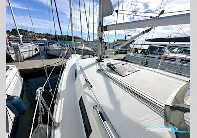 Bavaria 32 Cruiser Sailingboat 2012, with Volvo Penta
 engine, Denmark