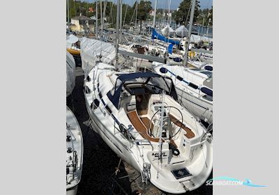 Bavaria 32 Cruiser Sailingboat 2005, with Volvo Penta 2020 engine, Sweden