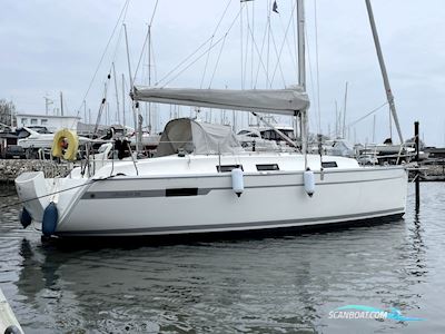 Bavaria 32 Cruiser Sailingboat 2013, with Volvo Penta D1-20 engine, Denmark