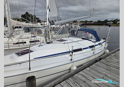 Bavaria 32 Cruiser Sailingboat 2004, with Volvo Penta engine, Denmark
