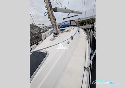 Bavaria 32 Holiday Sailingboat 1996, with Volvo Penta engine, Germany