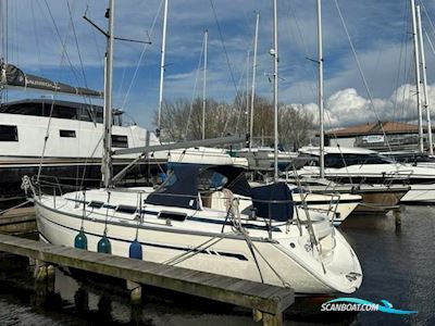 Bavaria 32 Sailingboat 2003, with Volvo Penta engine, The Netherlands