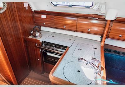 Bavaria 32 Sailingboat 2005, with Volvo Penta MD2020-D, 19 hk engine, Sweden