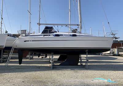 Bavaria 32 Sailingboat 2003, with Volvo Penta engine, Denmark