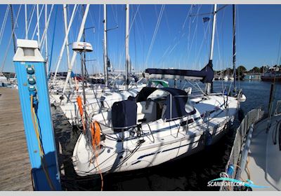 Bavaria 32 Sailingboat 2003, with Volvo-Penta engine, Germany