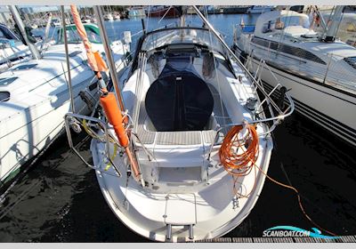 Bavaria 32 Sailingboat 2003, with Volvo-Penta engine, Germany