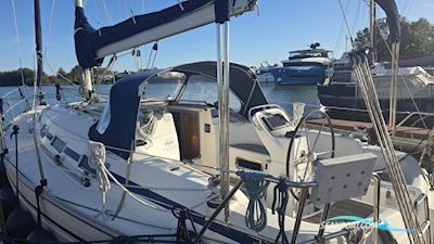 Bavaria 34-3 Sailingboat 2000, with Volvo Penta engine, The Netherlands