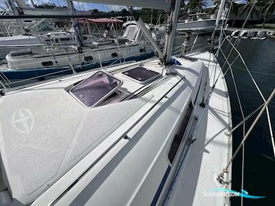 Bavaria 34 Cruiser Sailingboat 2010, with Volvo Penta engine, USA