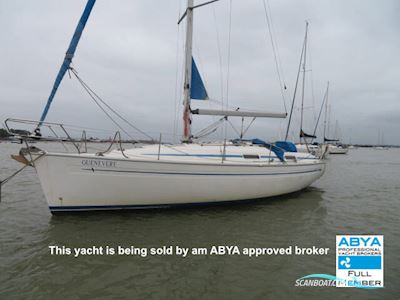Bavaria 34 Sailingboat 1999, with VOLVO Penta MD20 engine, United Kingdom