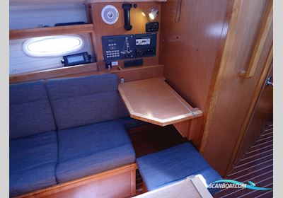 Bavaria 35 Cruiser Sailingboat 2009, with Volvo Penta D1-30F engine, The Netherlands