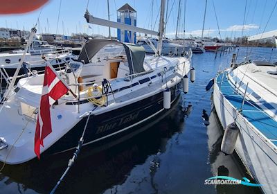 Bavaria 36-2 cruiser Sailingboat 2003, with Volvo Penta 2030 engine, Denmark