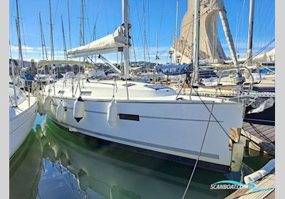 Bavaria 36 Sailingboat 2012, with Volvo Penta engine, Portugal