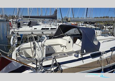Bavaria 37-2 Sailingboat 2000, with Volvo Penta engine, The Netherlands