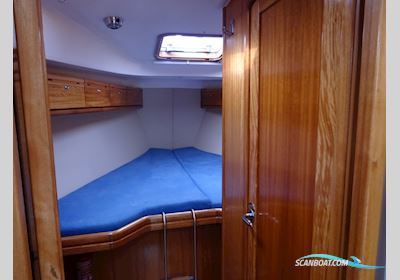 Bavaria 37-3 Cruiser Sailingboat 2006, with Volvo Penta D1-30 engine, The Netherlands