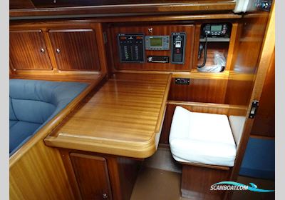 Bavaria 37-3 Sailingboat 2001, with Volvo Penta MD2030 engine, The Netherlands