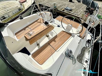 Bavaria 37 Cruiser Sailingboat 2016, with Volvo Penta D1-30F engine, Denmark