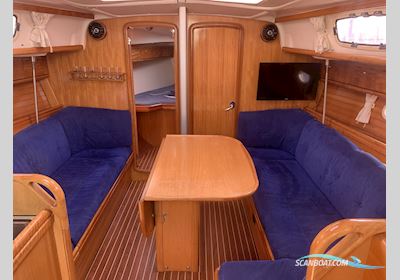 Bavaria 37 Cruiser Sailingboat 2006, with Volvo-Penta D1-30F engine, Germany