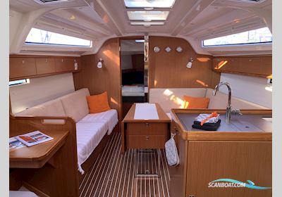 Bavaria 37 Cruiser Sailingboat 2016, with Volvo Penta engine, Greece