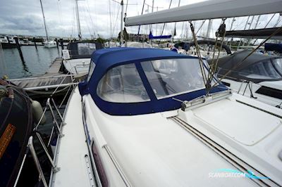 Bavaria 37 Cruiser Sailingboat 2006, with Volvo Penta engine, The Netherlands