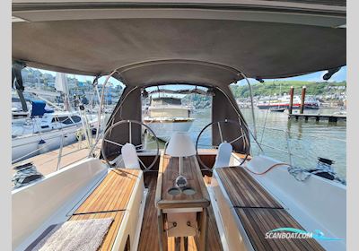 Bavaria 37 Cruiser Sailingboat 2014, with Volvo engine, United Kingdom