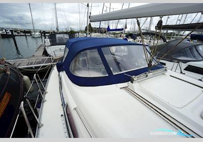 Bavaria 37 Cruiser Sailingboat 2006, with Volvo Penta engine, The Netherlands