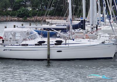 Bavaria 37 Cruiser Sailingboat 2007, with Volvo D1-30 engine, Denmark