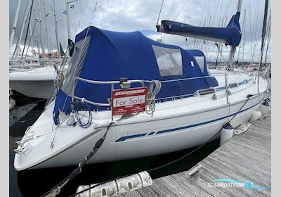 Bavaria 37 Sailingboat 2000, with Volvo Penta MD2030 engine, United Kingdom