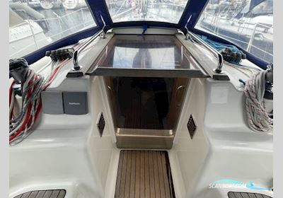 Bavaria 37 Sailingboat 2000, with Volvo Penta MD2030 engine, United Kingdom
