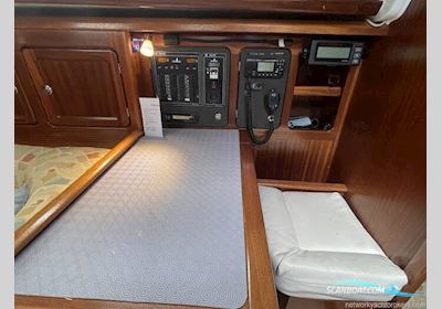 Bavaria 37 Sailingboat 2000, with Volvo Penta MD2030 engine, United Kingdom