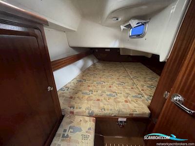Bavaria 37 Sailingboat 2000, with Volvo Penta MD2030 engine, United Kingdom