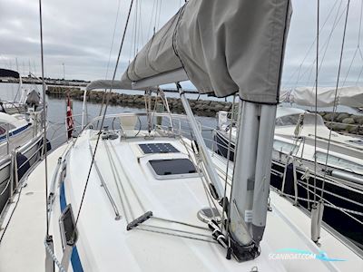Bavaria 37.3 Sailingboat 2001, with Volvo Penta engine, Denmark