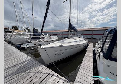 Bavaria 38-2 Sailingboat 2004, with Volvo Penta engine, The Netherlands