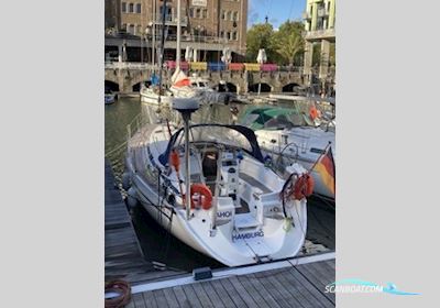 Bavaria 38 Cruiser Sailingboat 2004, with Volvo Penta MD D2-55 engine, Germany