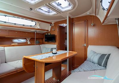 Bavaria 38 Holiday Sailingboat 2009, with Volvo Penta D1-30 engine, Finland