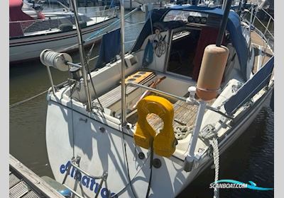 Bavaria 820 Sailingboat 1983, with Volvo MC5C engine, The Netherlands