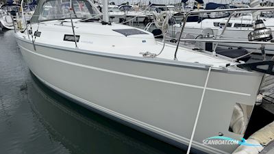 Bavaria Cruiser 32 Sailingboat 2013, with Volvo Penta engine, United Kingdom