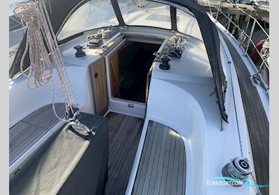Bavaria Cruiser 33 Sailingboat 2013, with Volvo-Penta engine, Germany