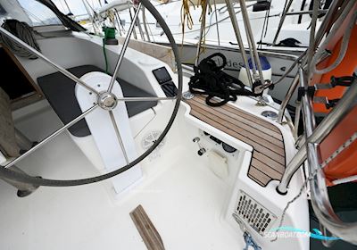 Bavaria Cruiser 37 Sailingboat 2013, with Volvo Penta D1-30F engine, Greece